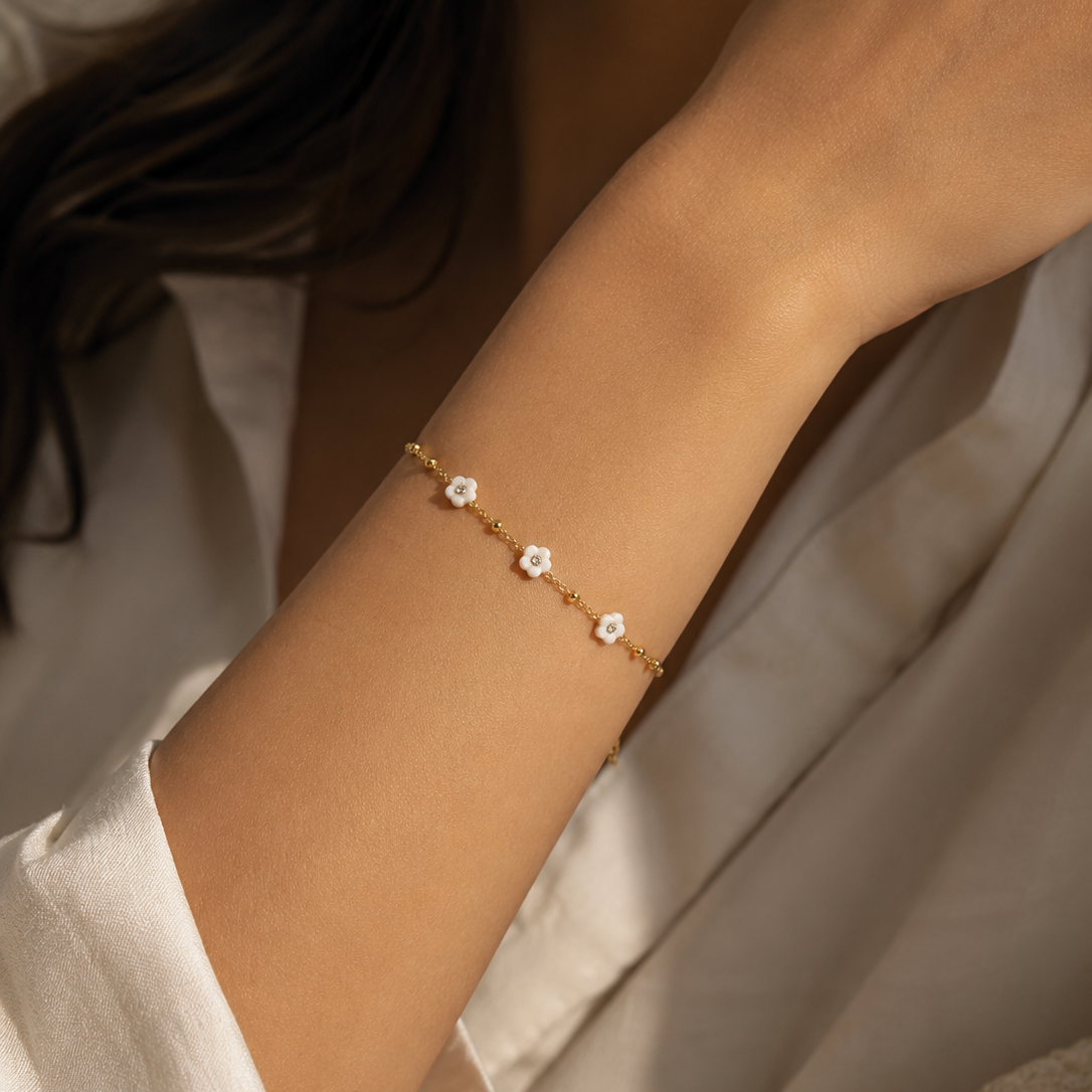 Flower bracelet